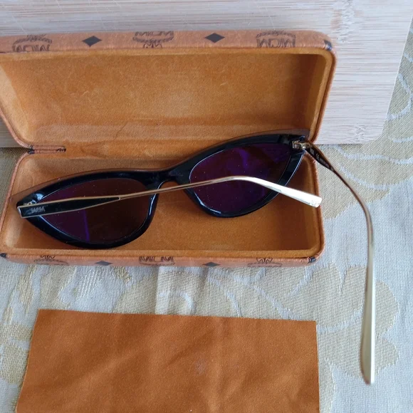 MCM authentic black cat eye sunglasses - Picture 12 of 13